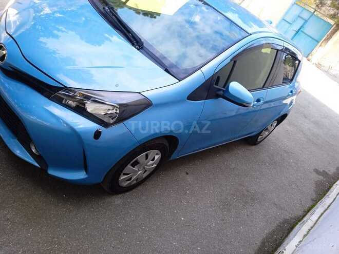Toyota Vitz 2015, 61,000 km - 1.0 л - Bakı