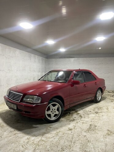 Mercedes C 250 d 1994, 450,000 km - 2.5 l - Bakı
