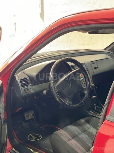 Mercedes C 250 d 1994, 450,000 km - 2.5 l - Bakı