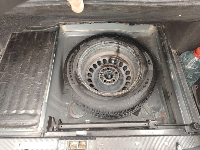 Mercedes E 240 1999, 312,215 km - 2.4 l - Şirvan