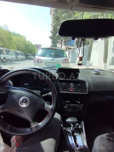 Volkswagen Golf 2000, 385,000 km - 1.6 л - Sumqayıt