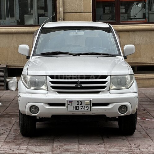 Mitsubishi Pajero io 2004, 175,000 km - 2.0 л - Bakı