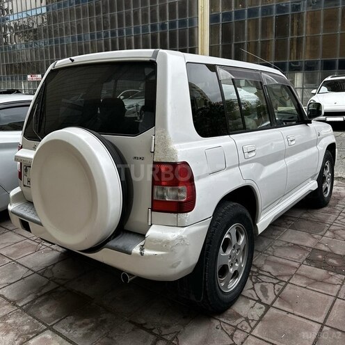 Mitsubishi Pajero io 2004, 175,000 km - 2.0 л - Bakı