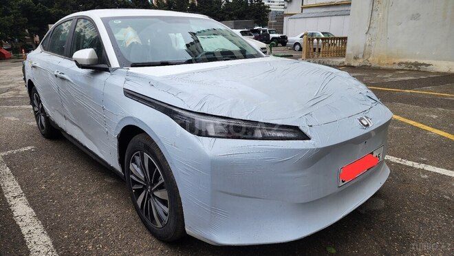 Changan Qiyuan A05 2025, 0 km - 1.5 л - Bakı