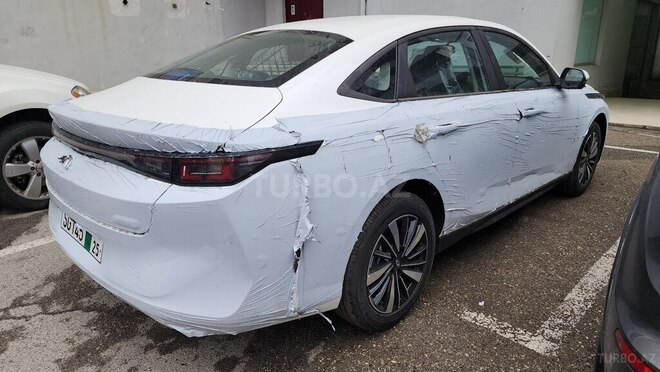 Changan Qiyuan A05 2025, 0 km - 1.5 л - Bakı