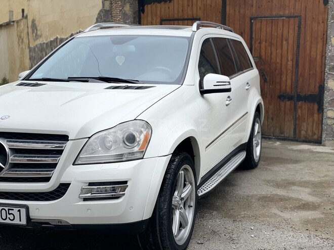 Mercedes GL 550-2