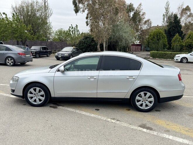 Volkswagen Passat 2005, 289,000 km - 2.0 l - Sumqayıt