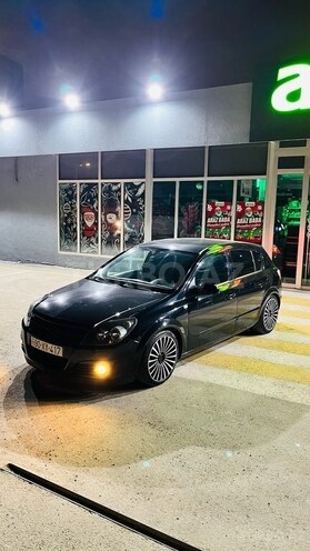 Opel Astra 2005, 197,485 km - 1.4 l - Biləsuvar
