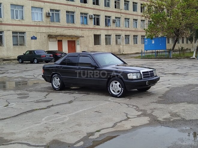 Mercedes 190 1990, 378,965 km - 2.0 l - Sumqayıt