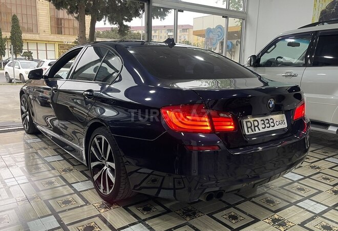 BMW 528-4