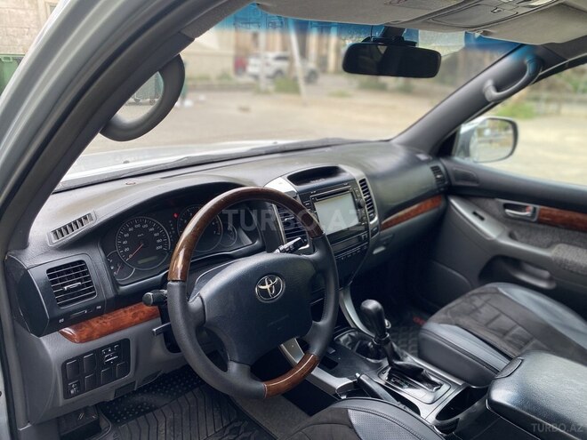 Toyota Land Cruiser Prado 2005, 300,000 km - 2.7 л - Bakı