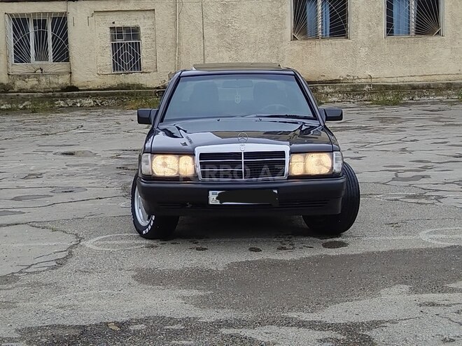 Mercedes 190 1990, 378,965 km - 2.0 l - Sumqayıt