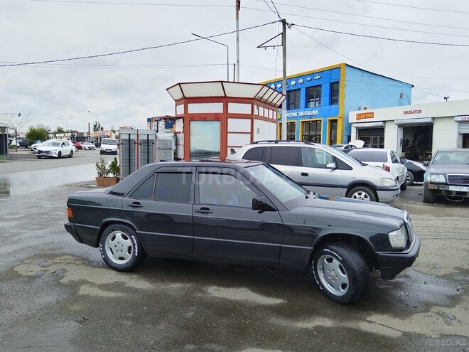 Mercedes 190 1990, 378,965 km - 2.0 l - Sumqayıt