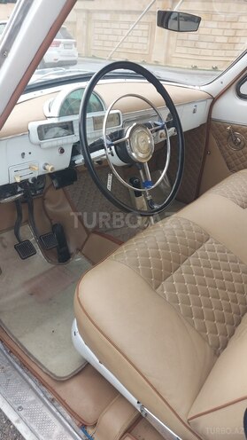 GAZ 21 1968, 10,000 km - 2.4 l - Bakı