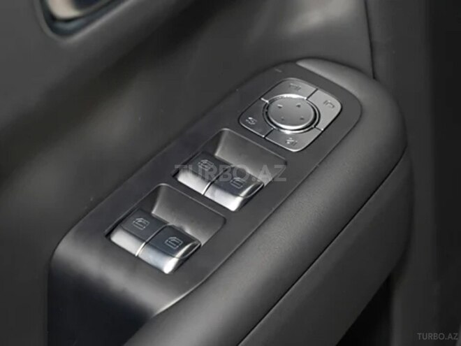 Li Auto L9 2025, 0 km - 1.5 l - Bakı