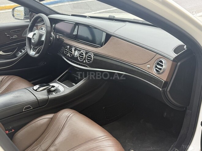 Mercedes  2015, 17,270 km - 5.5 l - Bakı