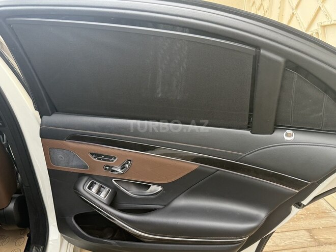 Mercedes  2015, 17,270 km - 5.5 l - Bakı