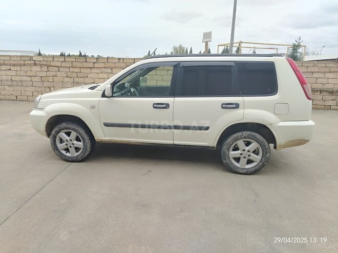 Nissan X-Trail 2012, 234,000 km - 2.5 l - Bakı