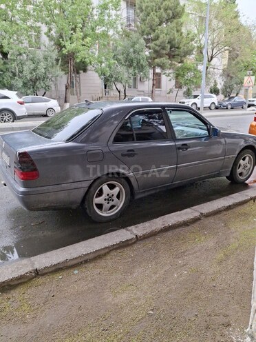 Mercedes C 180 1997, 250,000 km - 1.8 l - Sumqayıt