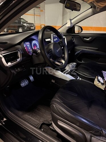 Kia Stonic 2023, 20,000 km - 1.4 l - Bakı