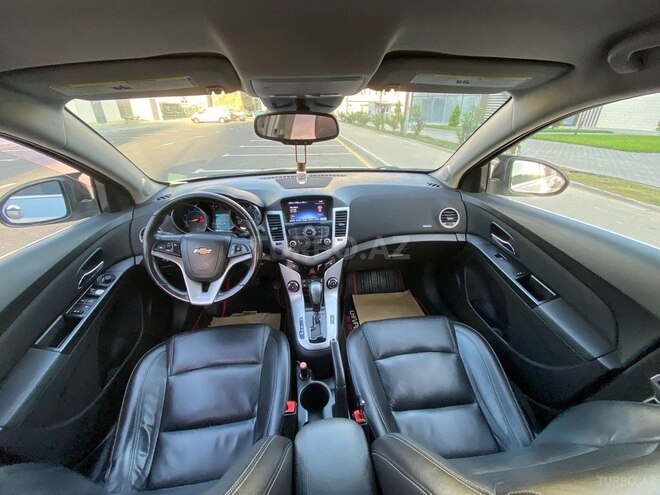 Chevrolet Cruze 2015, 201,000 km - 1.4 l - Qazax