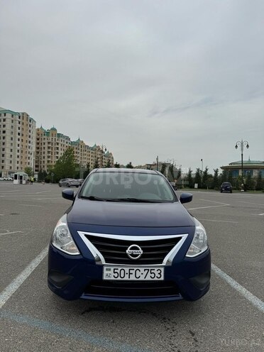 Nissan Versa 2019, 124,800 km - 1.6 l - Bakı