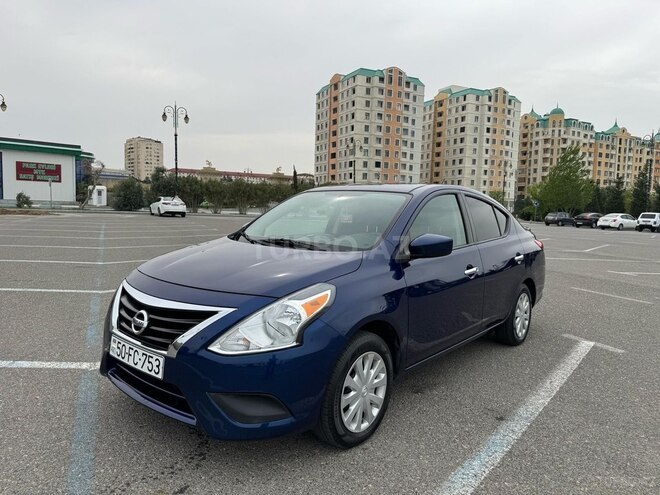 Nissan Versa 2019, 124,800 km - 1.6 l - Bakı