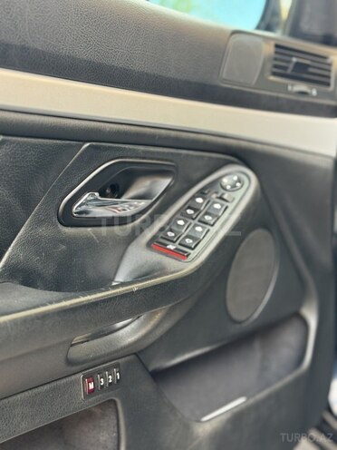 BMW 530 2001, 195,000 km - 3.0 l - Bakı