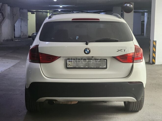 BMW X1 2010, 239,000 km - 2.0 l - Bakı