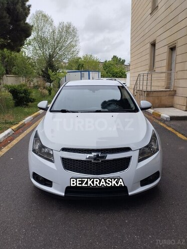 Chevrolet Cruze-1