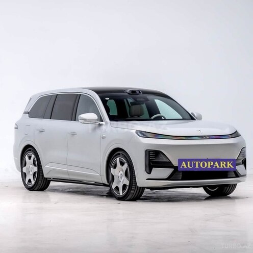 Changan Deepal S09-1
