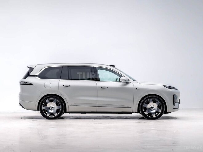 Changan Deepal S09-8