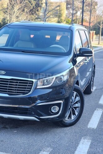 Kia Carnival 2015, 270,000 km - 2.2 l - Bakı
