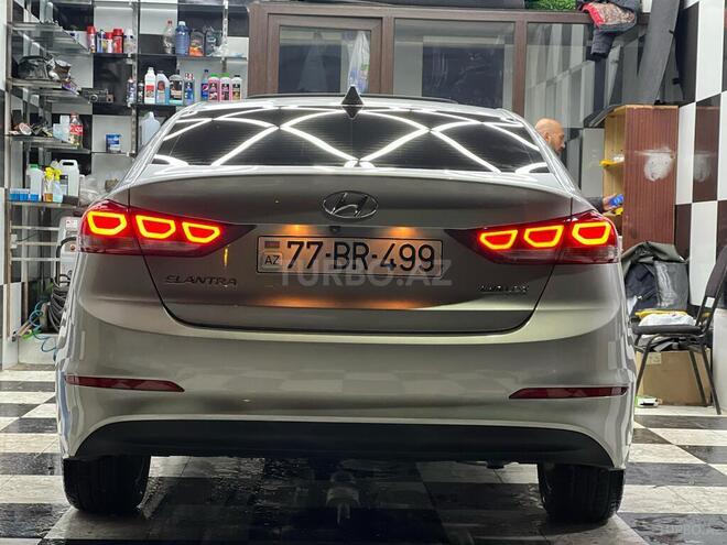 Hyundai Elantra 2017, 165,000 km - 2.0 l - Bakı