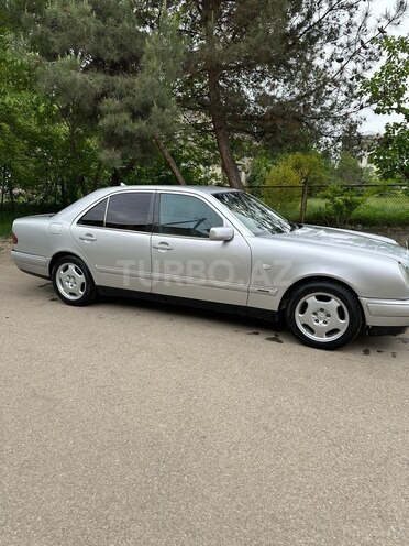 Mercedes E 230 1996, 437,100 km - 2.3 l - Gəncə