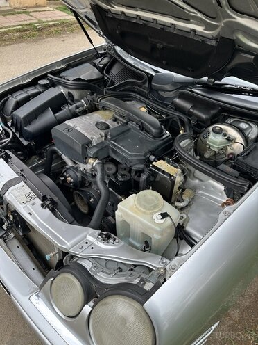 Mercedes E 230 1996, 437,100 km - 2.3 l - Gəncə