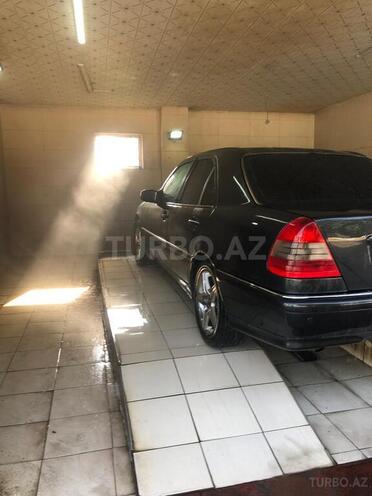 Mercedes C 180 1994, 370,000 km - 1.8 l - Astara