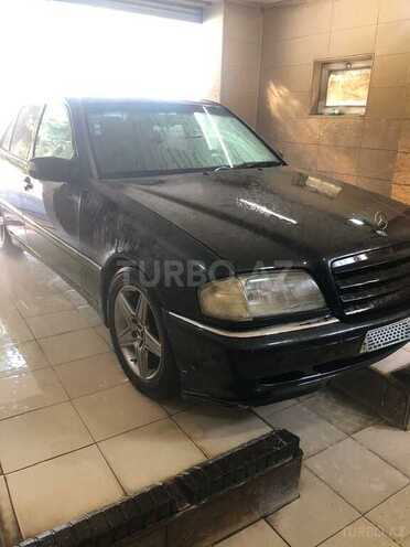 Mercedes C 180 1994, 370,000 km - 1.8 l - Astara
