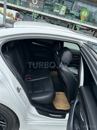 BMW 528 2015, 250,000 km - 2.0 l - Bakı