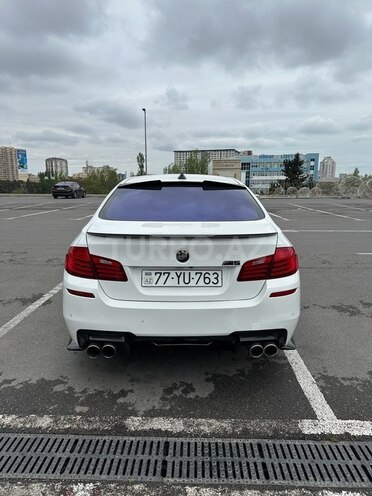 BMW 528 2015, 250,000 km - 2.0 l - Bakı