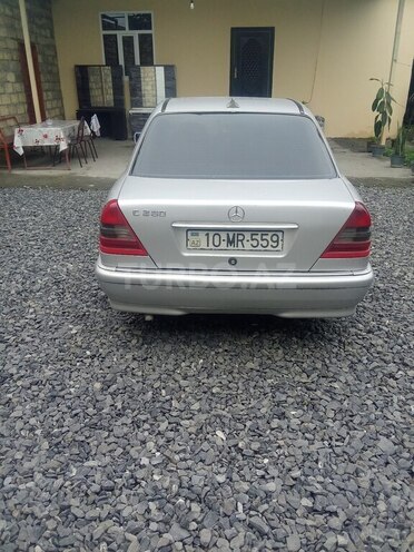 Mercedes C 200 d 1995, 350,000 km - 2.0 l - Qəbələ