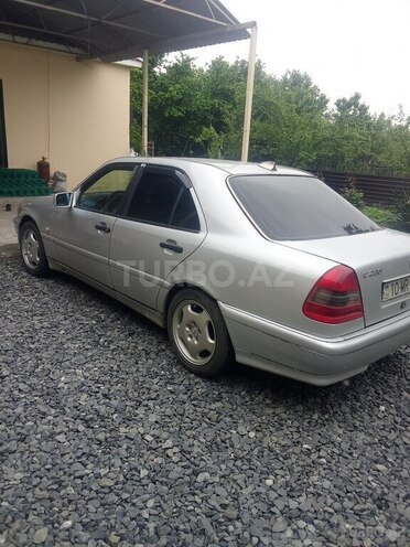 Mercedes C 200 d 1995, 350,000 km - 2.0 l - Qəbələ