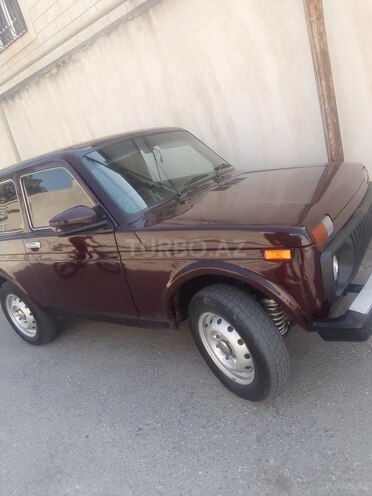 LADA (VAZ) Niva 2003, 95,000 km - 1.7 l - Astara