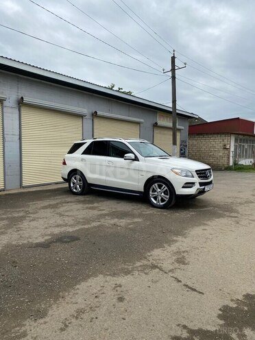 Mercedes ML 350 2012, 226,000 km - 3.5 l - Bakı