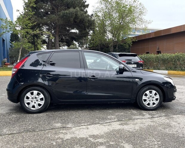 Hyundai i30 2008, 267,000 km - 1.4 l - Bakı