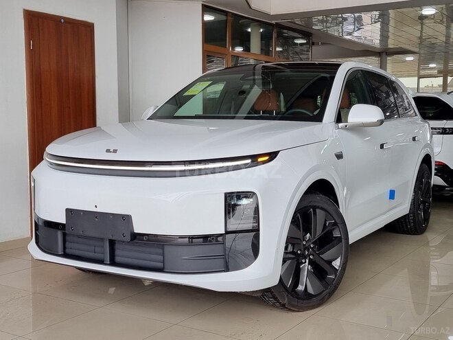 Li Auto L6-8