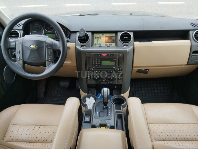 Land Rover Discovery-6
