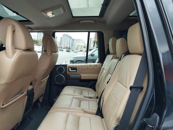 Land Rover Discovery-12