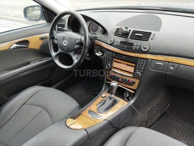 Mercedes E 200 2008, 205,000 km - 2.0 l - Bakı
