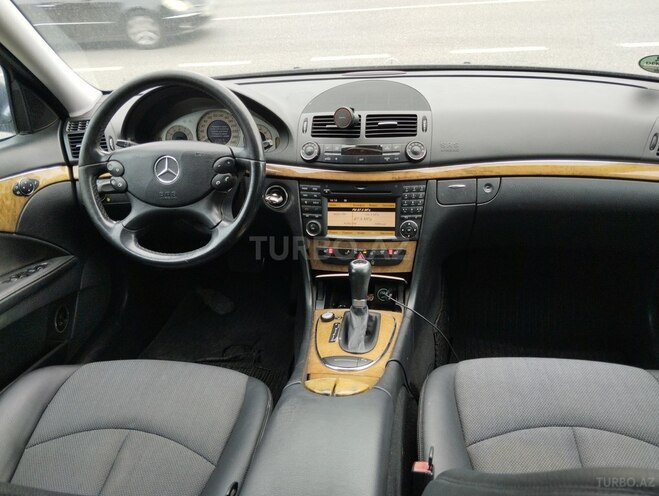 Mercedes E 200 2008, 205,000 km - 2.0 l - Bakı